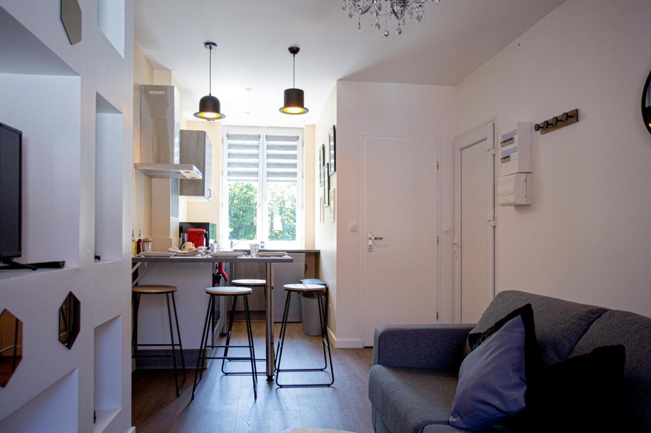 Ideal Pro & Couple - 2 Logements Theme Boho Chic Rdc & Dandy 1Er Etage - Quartier Calme - Jardin - Wifi Hd - Smart Tv - Parking Gratuit - Proche Centre & Transports - Ask Home فالنسيان المظهر الخارجي الصورة