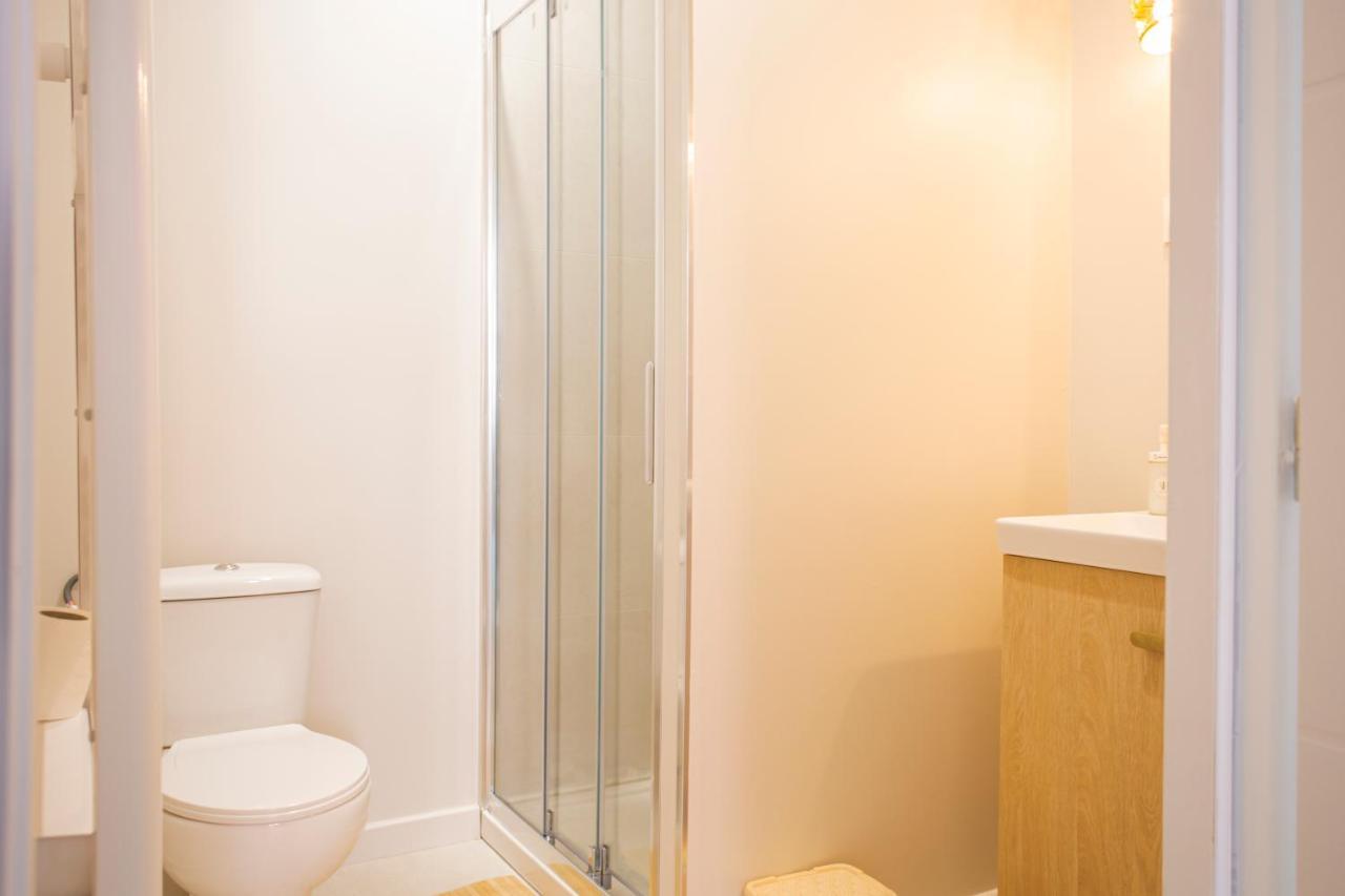 Ideal Pro & Couple - 2 Logements Theme Boho Chic Rdc & Dandy 1Er Etage - Quartier Calme - Jardin - Wifi Hd - Smart Tv - Parking Gratuit - Proche Centre & Transports - Ask Home فالنسيان المظهر الخارجي الصورة
