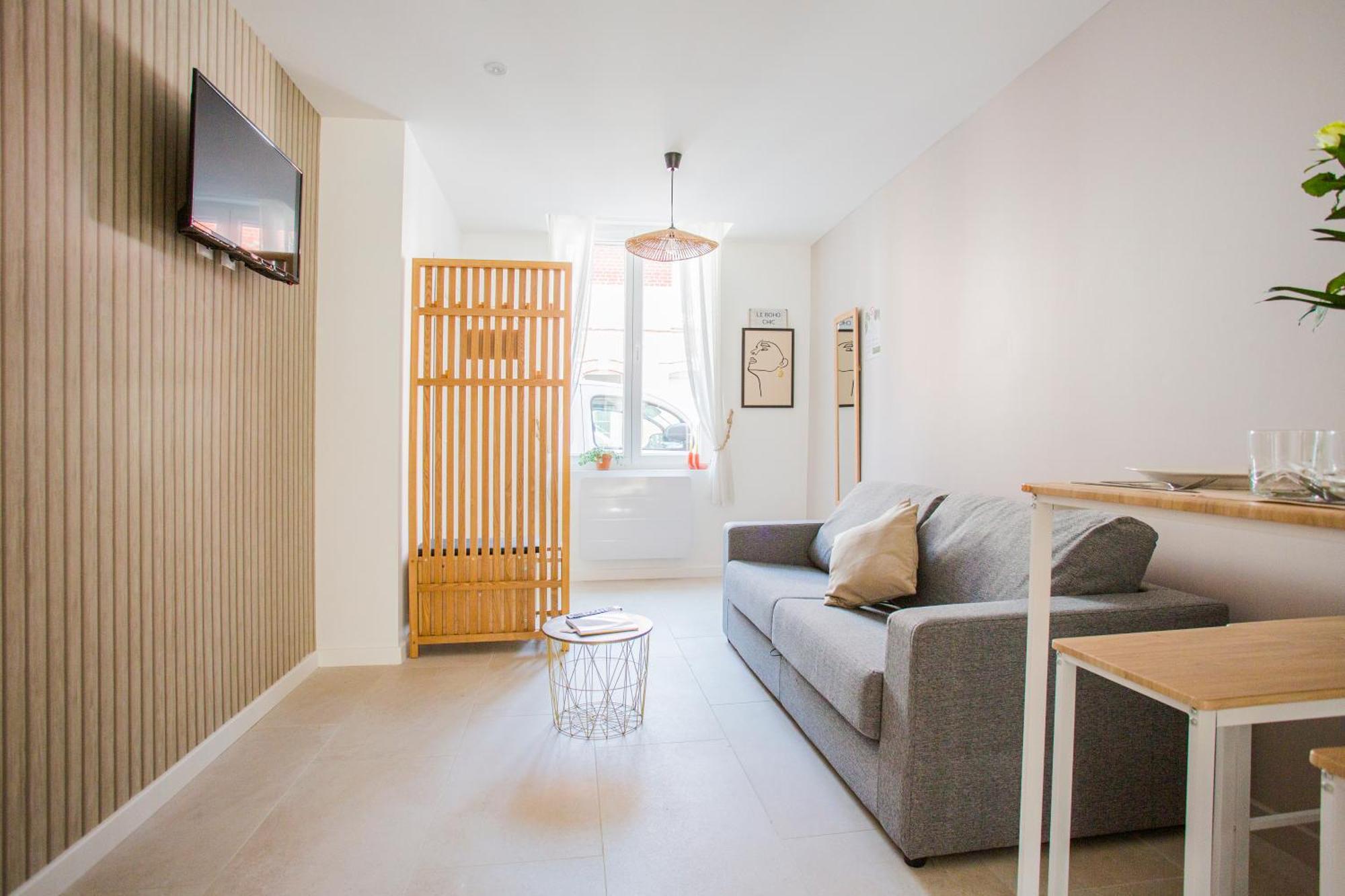 Ideal Pro & Couple - 2 Logements Theme Boho Chic Rdc & Dandy 1Er Etage - Quartier Calme - Jardin - Wifi Hd - Smart Tv - Parking Gratuit - Proche Centre & Transports - Ask Home فالنسيان المظهر الخارجي الصورة